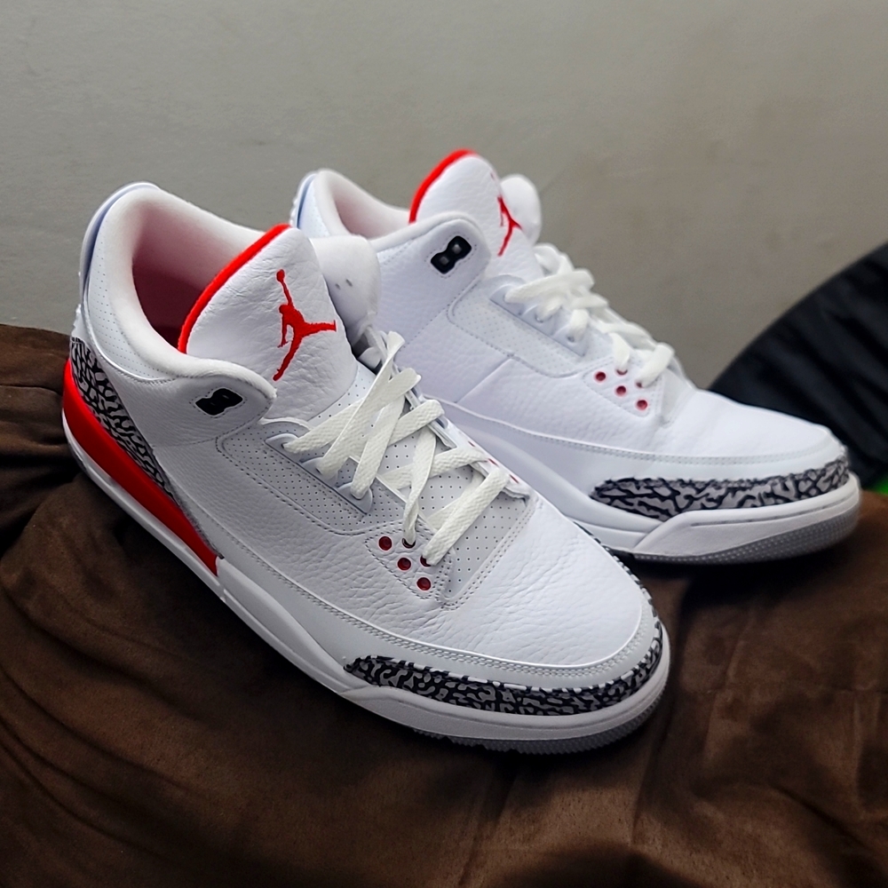 Jordan 3 katrina (Hall of Fame) Size 12
